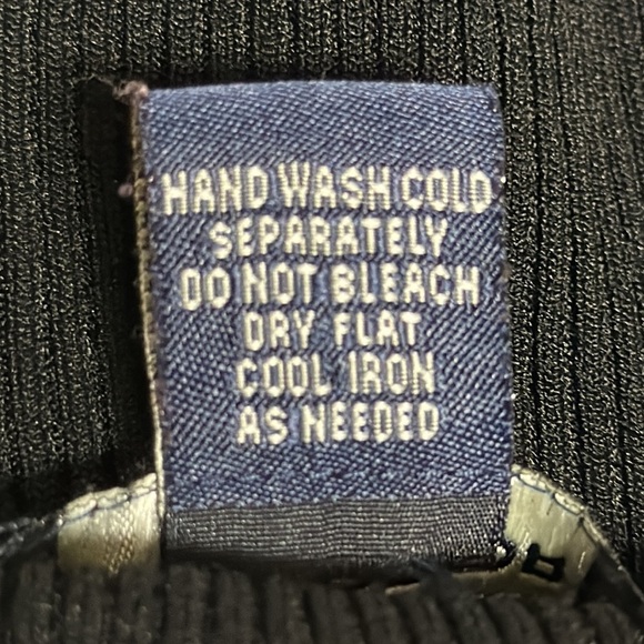 SML Sport black belted button-down cardigan, size PM - Picture 7 of 7